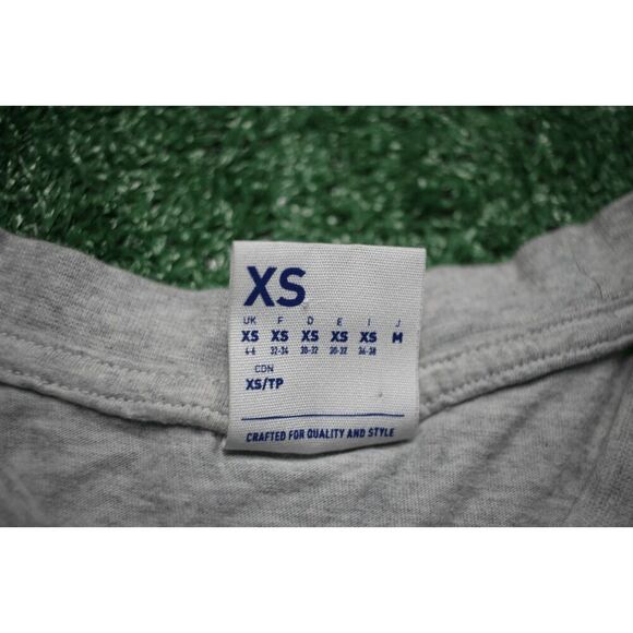 Vintage Reebok Classic Gray Cropped T-Shirt Women’s XS Distressed 90s Style - Picture 2 of 7